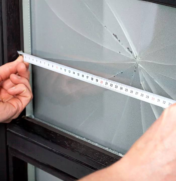 Storefront Glass Repair in University, FL