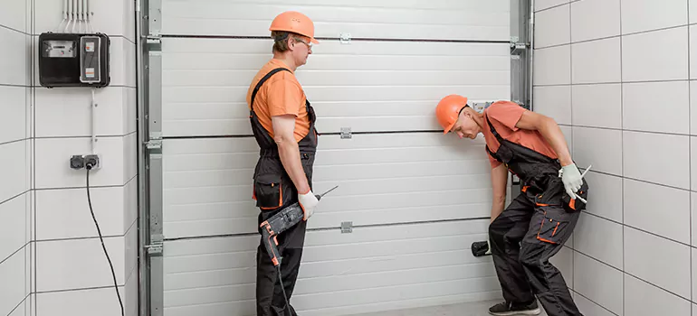 Garage Door Repair Company in University, FL